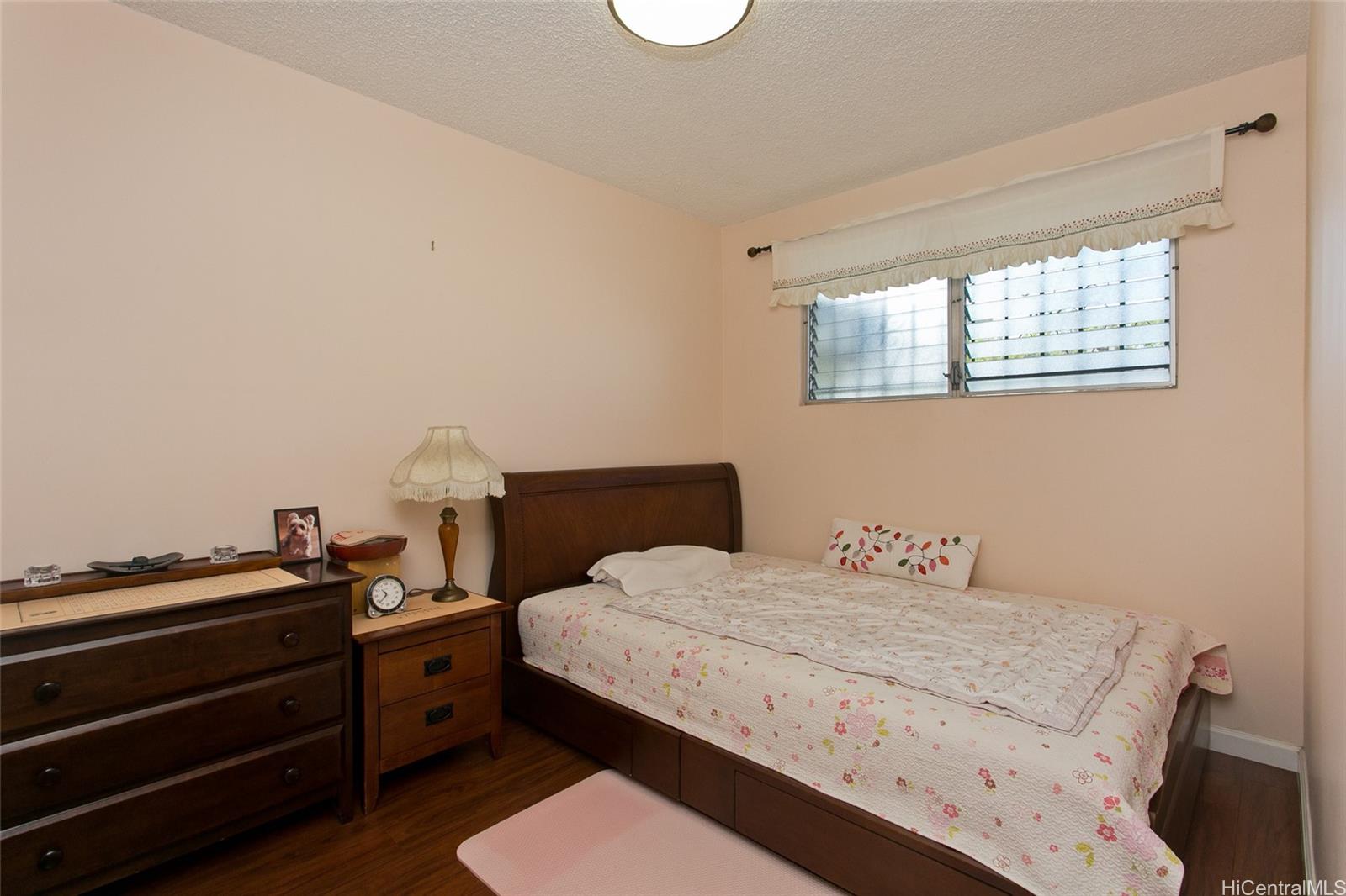 Photo 6 of 12