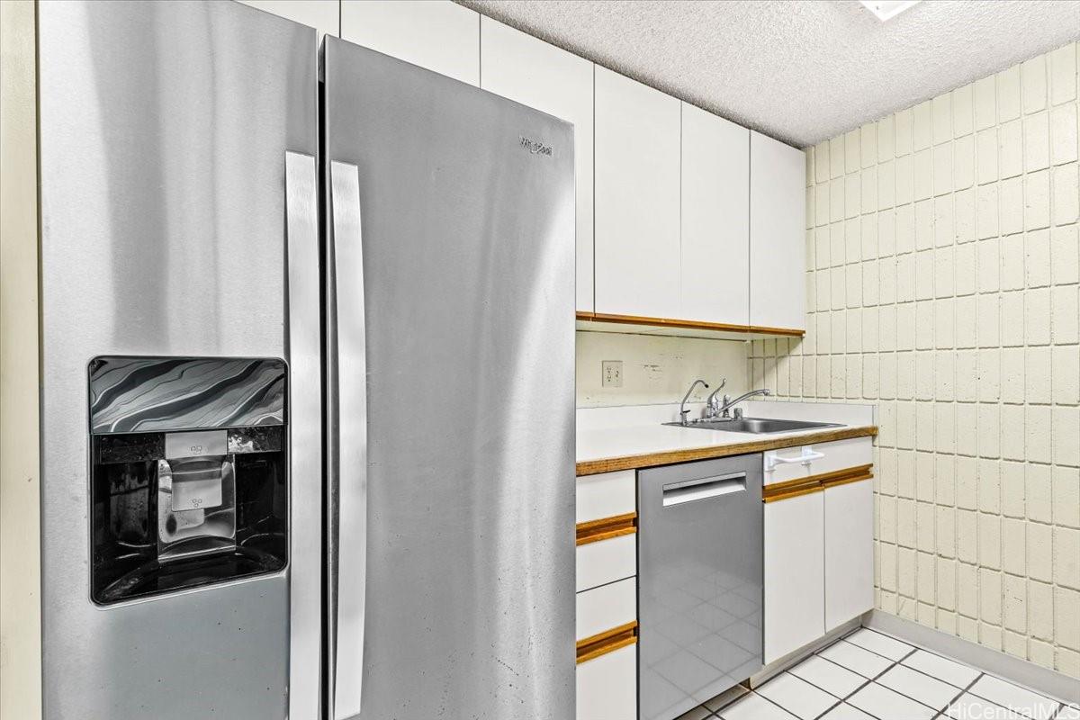 855 Makahiki Way  Unit 202