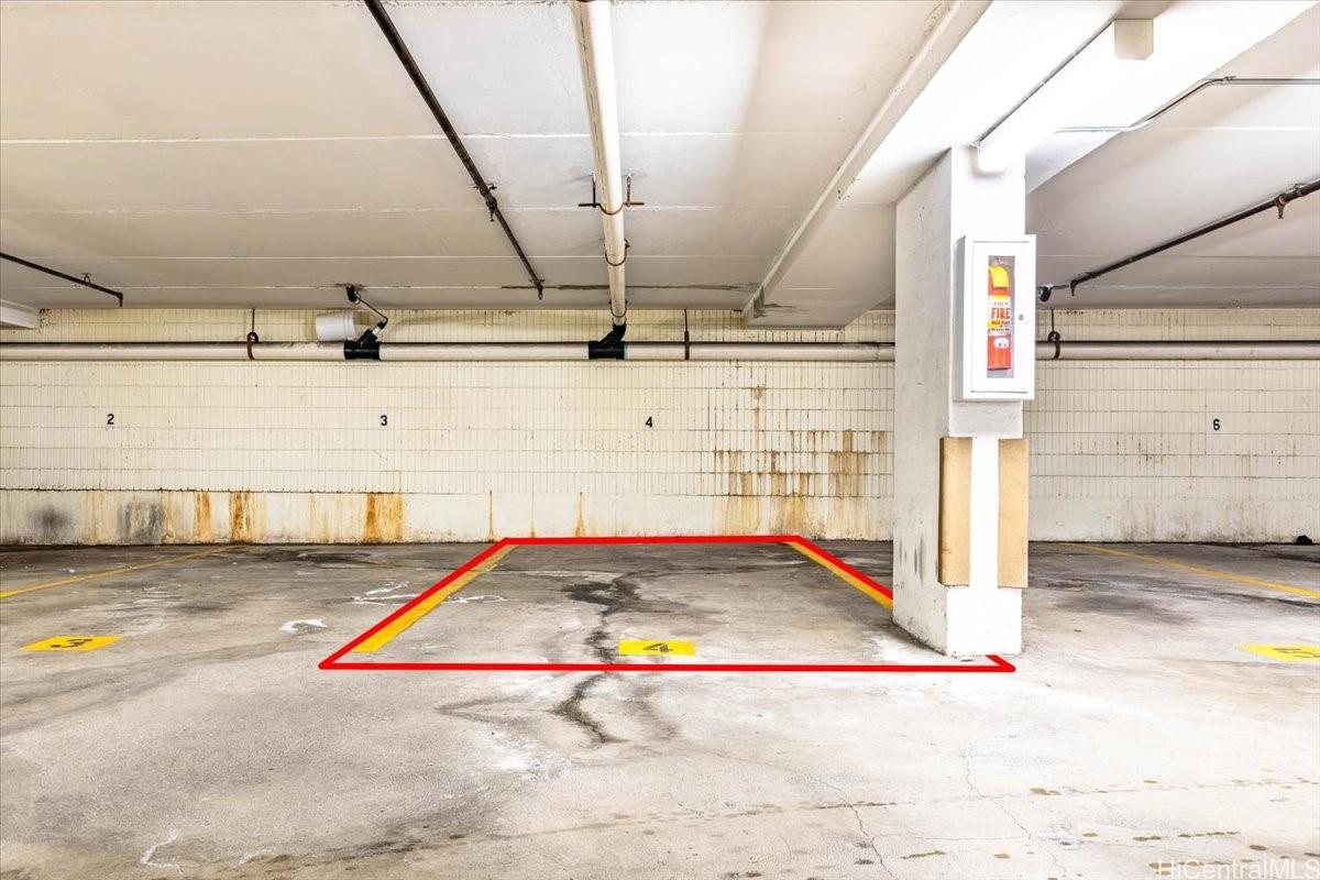 855 Makahiki Way  Unit 202