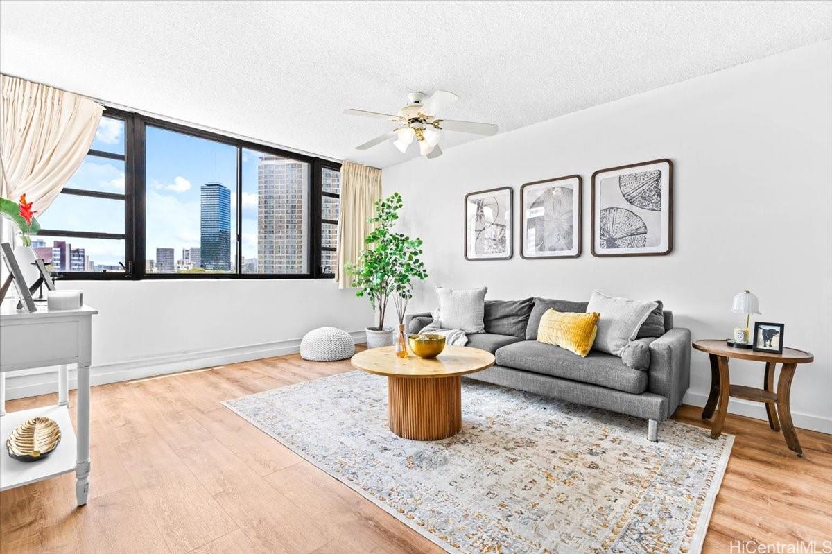 750 Kaheka Street 406