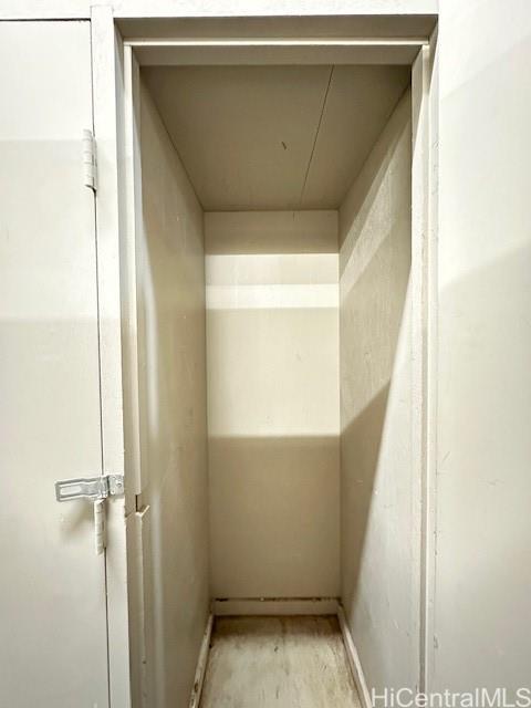 Photo 23 of 25