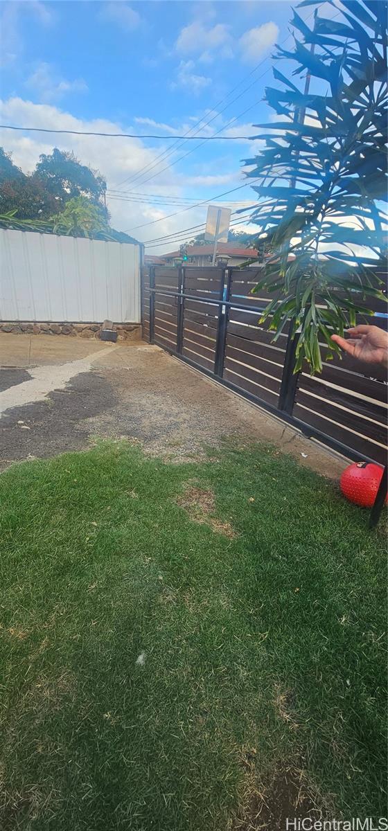 Photo 20 of 23