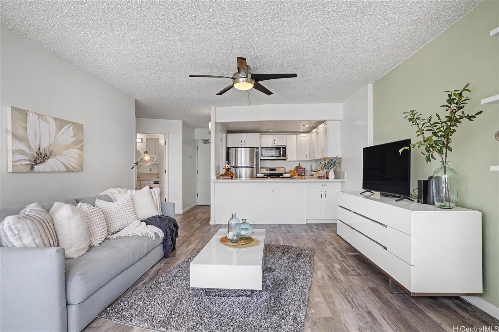 475 Atkinson Drive 1006