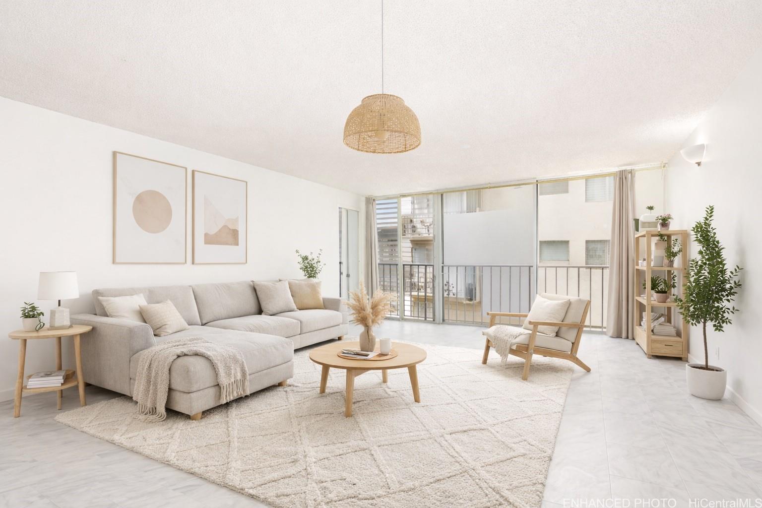440 Lewers Street  Unit 402