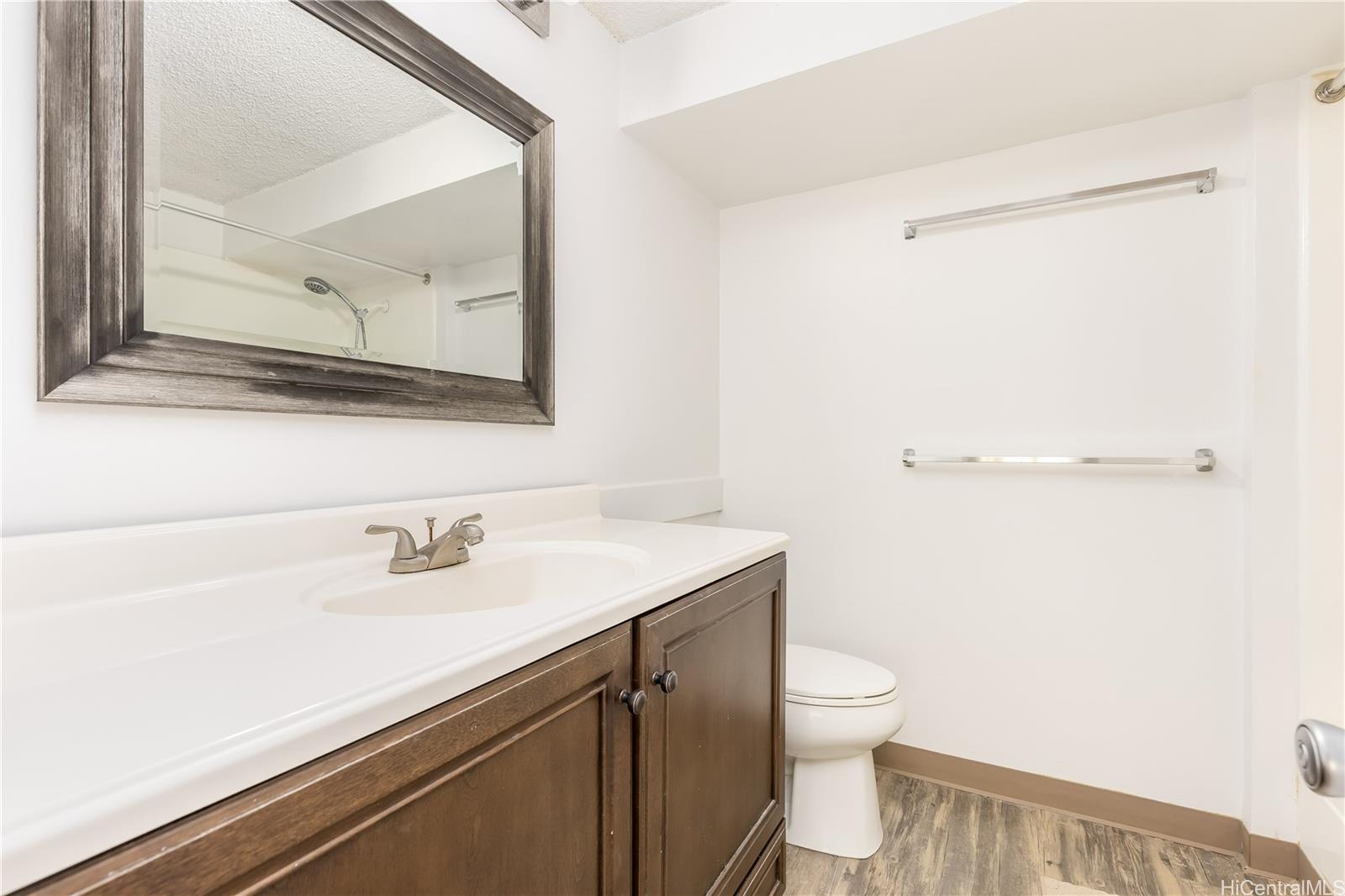 440 Lewers Street  Unit 402