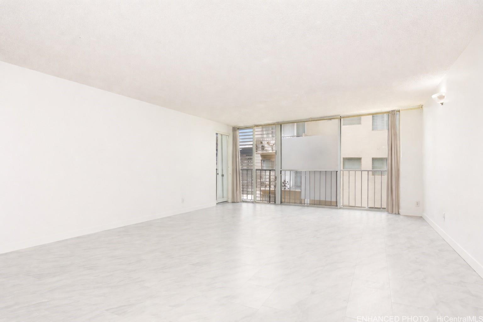 440 Lewers Street  Unit 402
