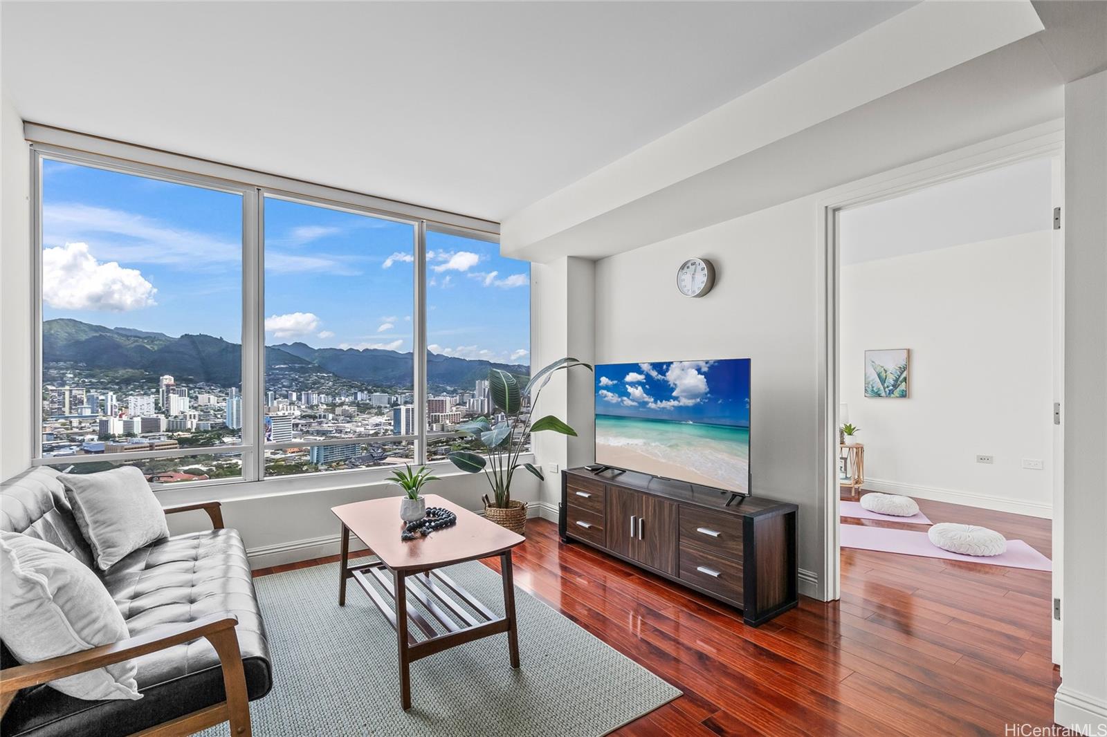 1009 Kapiolani Boulevard 3701 - 2.25% Assumable