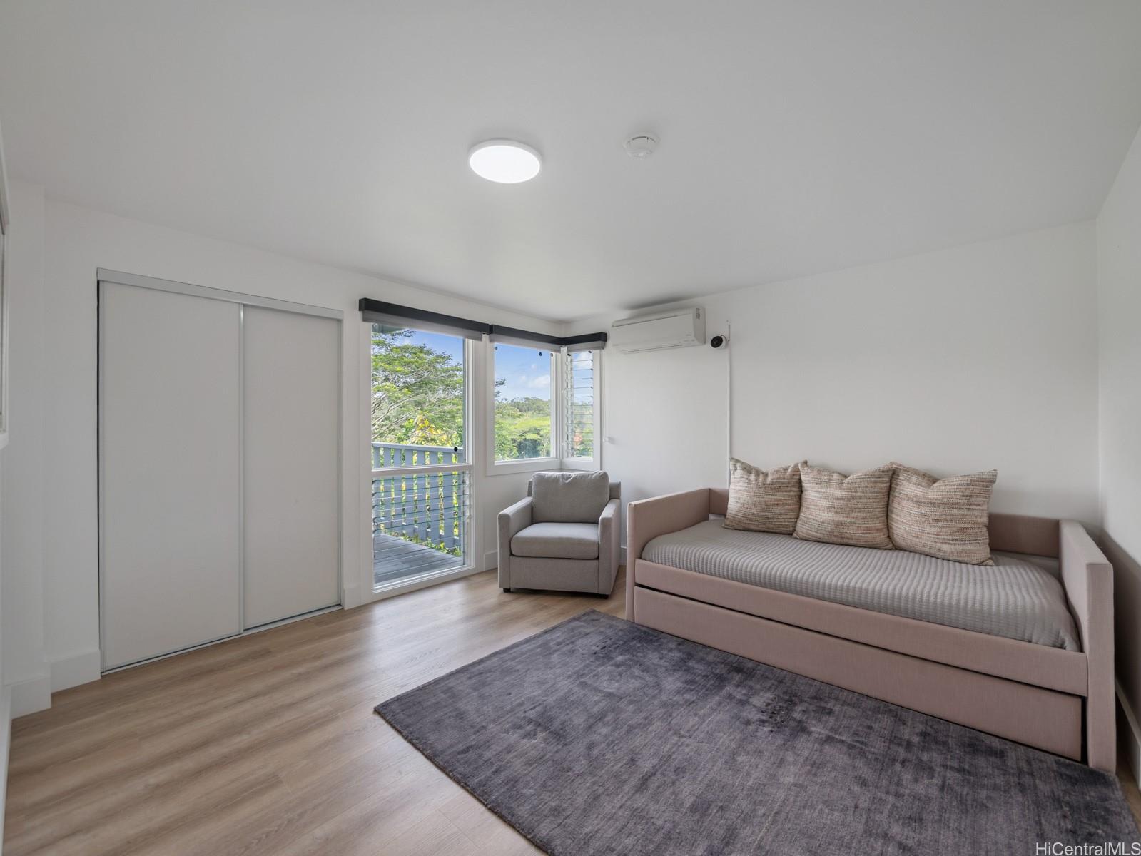95-109 Waikalani Drive