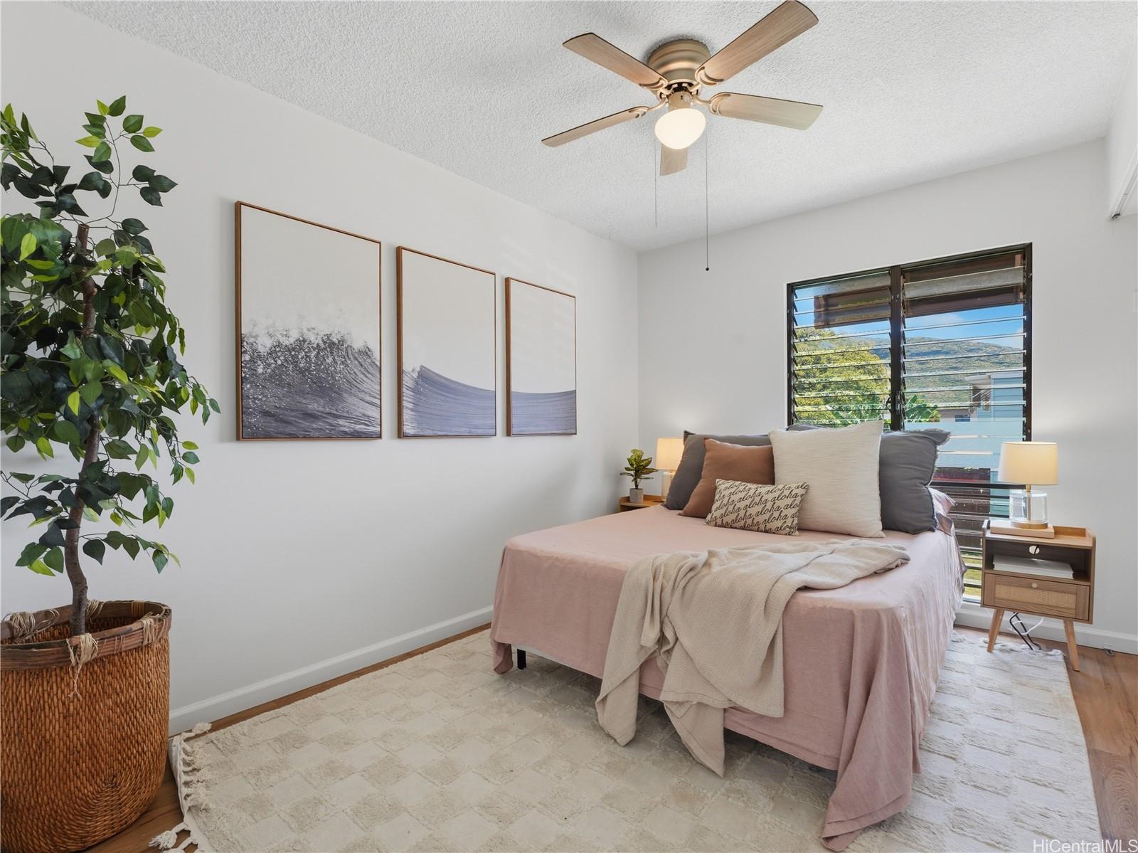 87-149 Helelua Street  Unit 5