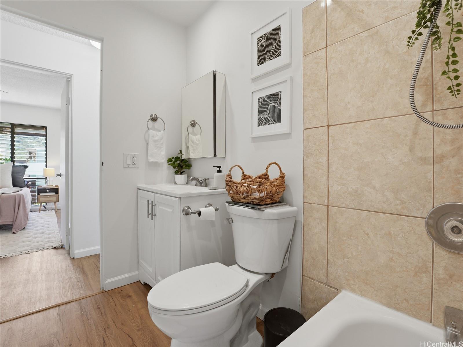 87-149 Helelua Street  Unit 5