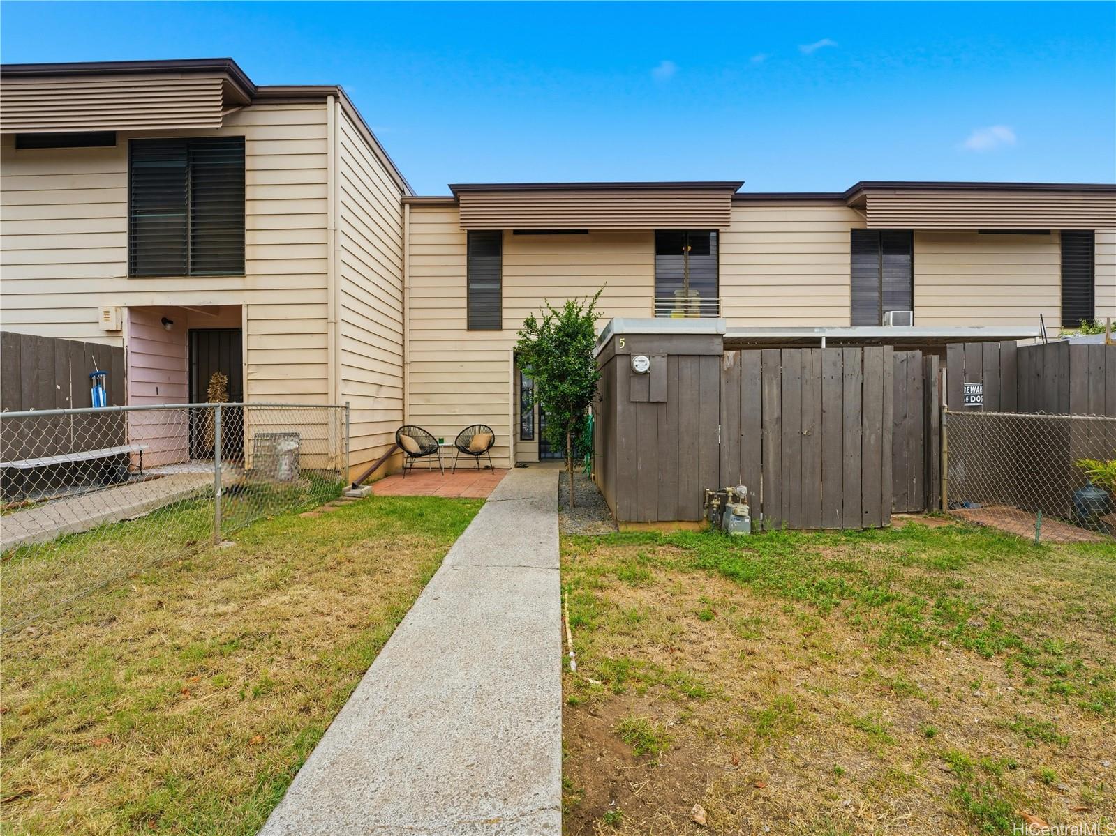 87-149 Helelua Street  Unit 5