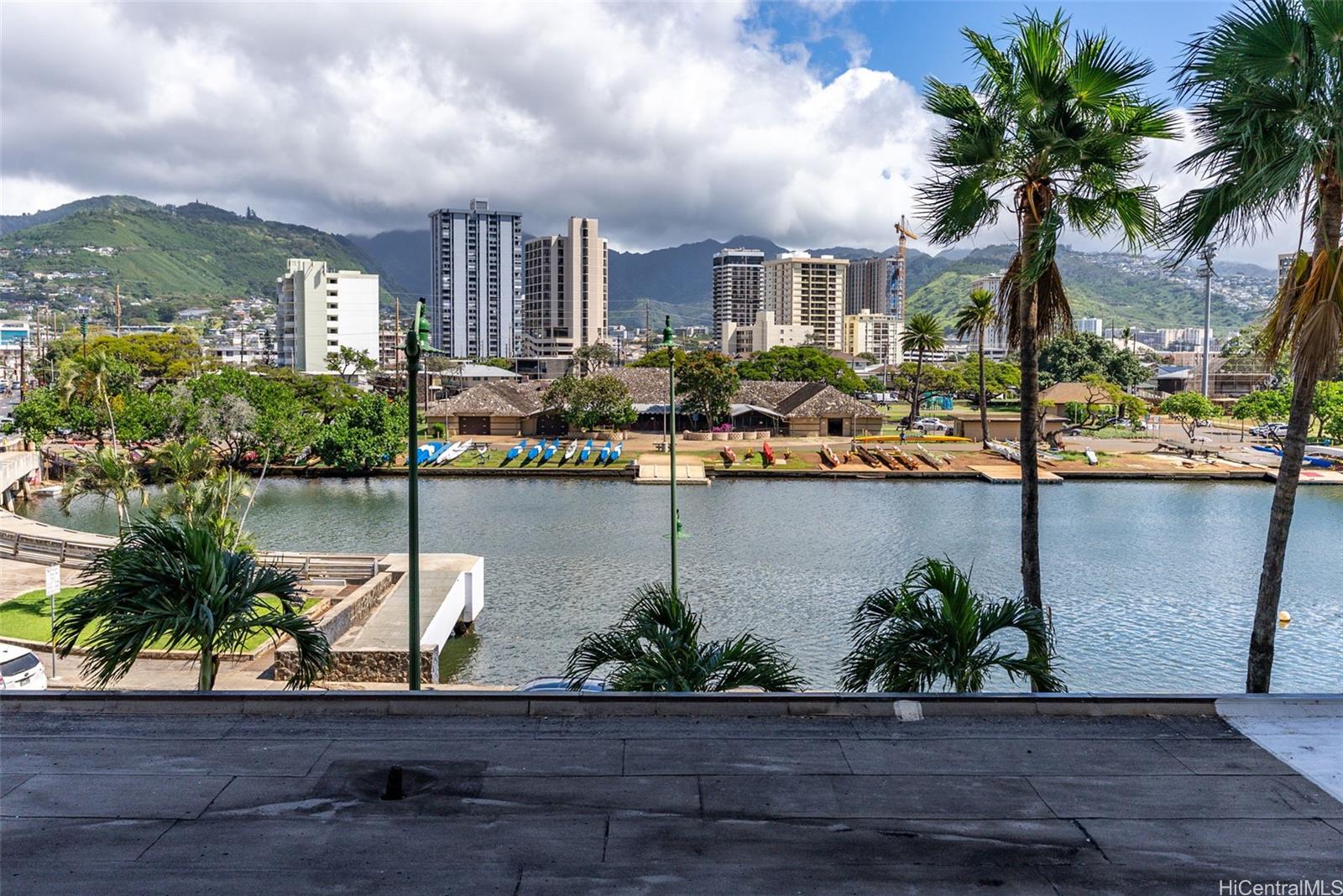 1909 Ala Wai Boulevard  Unit 302