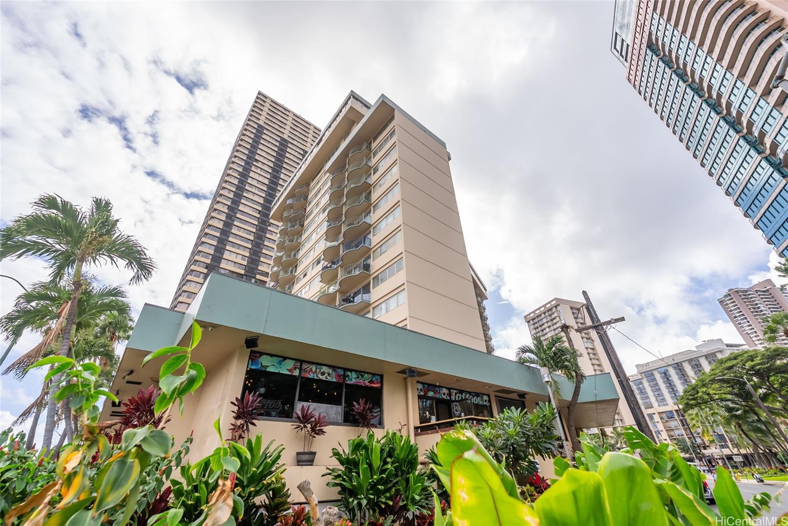 1909 Ala Wai Boulevard  Unit 302