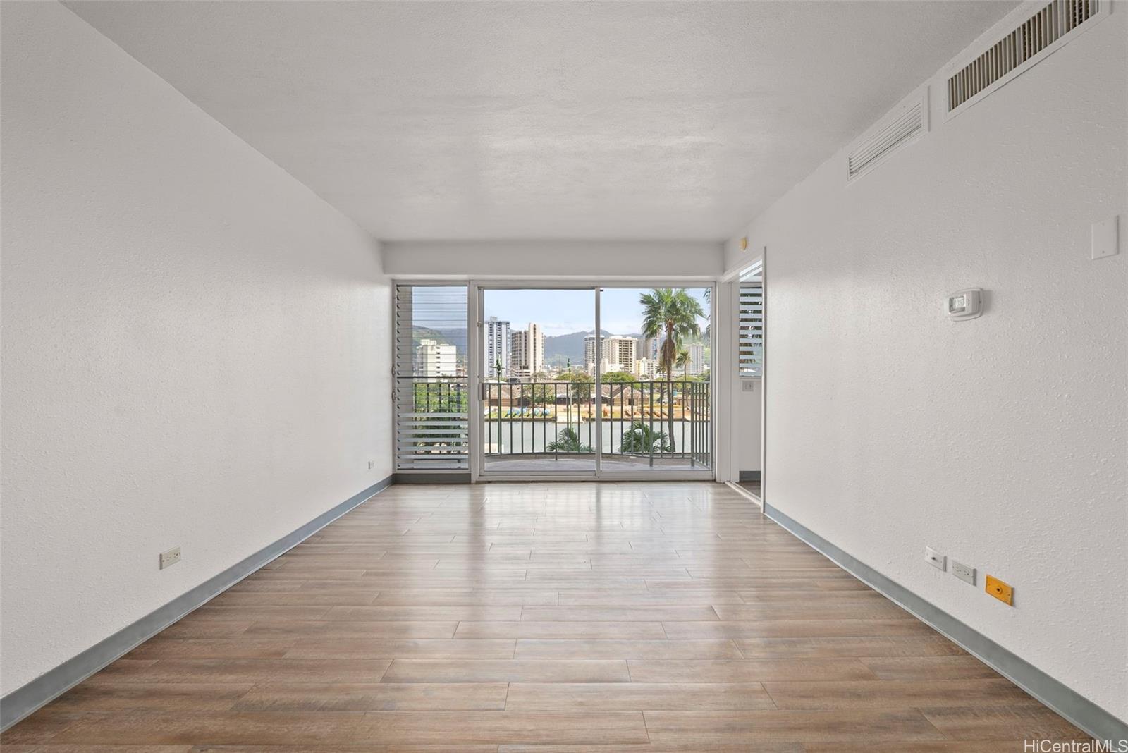 1909 Ala Wai Boulevard  Unit 302