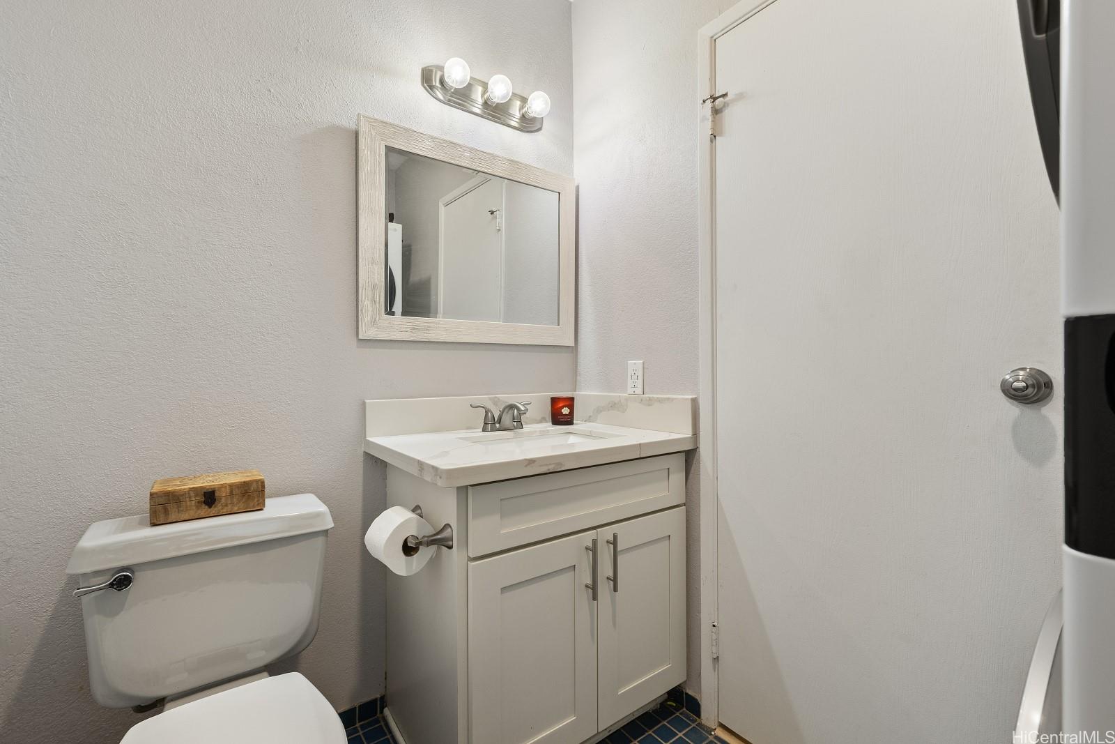 92-1064 PALAHIA Street  Unit 9