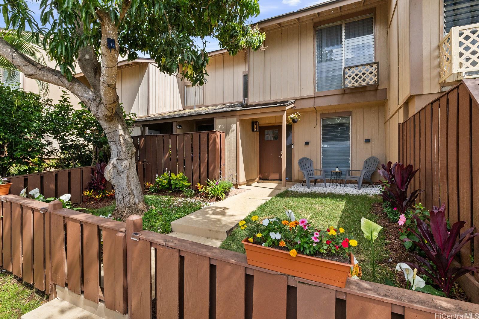 92-1064 PALAHIA Street  Unit 9