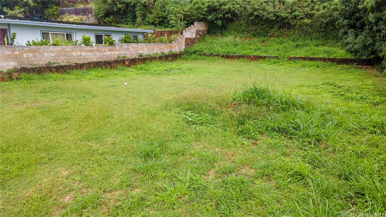 Photo 9 of 13