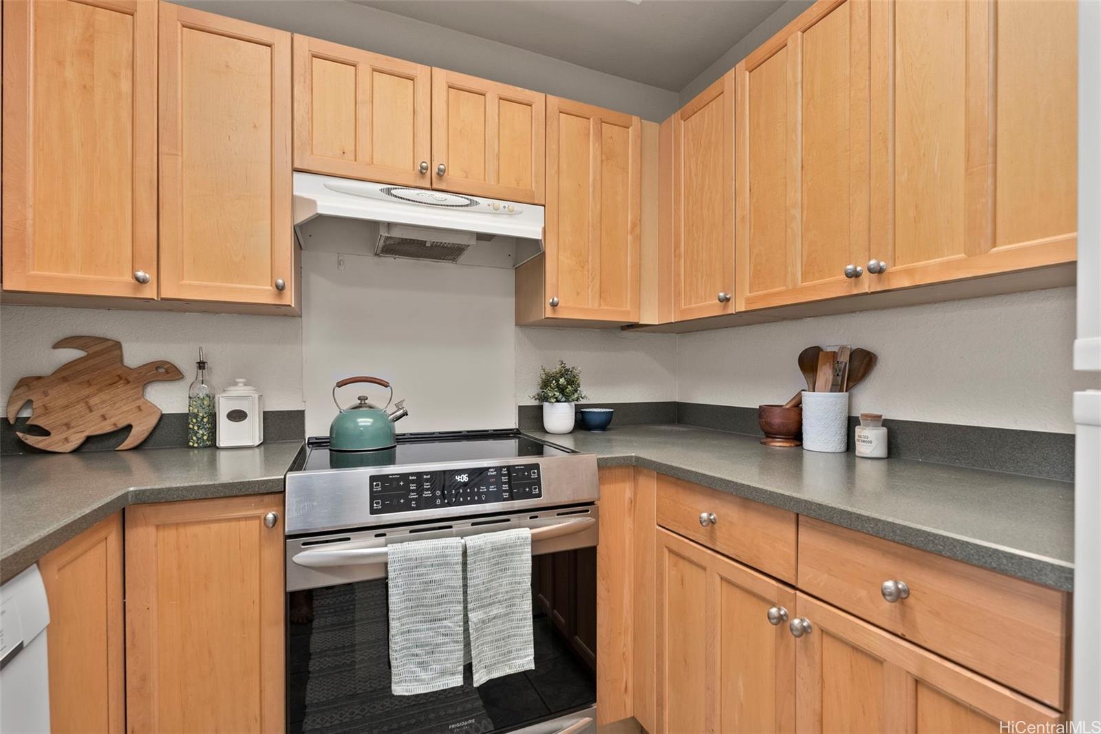 480 Mananai Place  Unit 12G