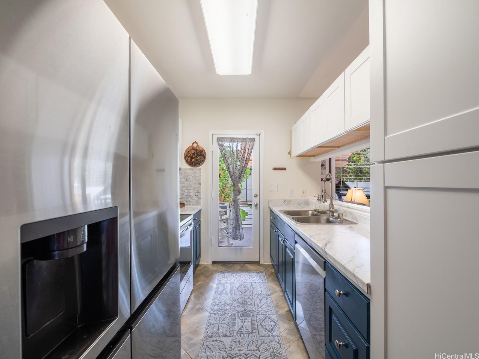 91-1025 Kaileolea Drive  Unit J3