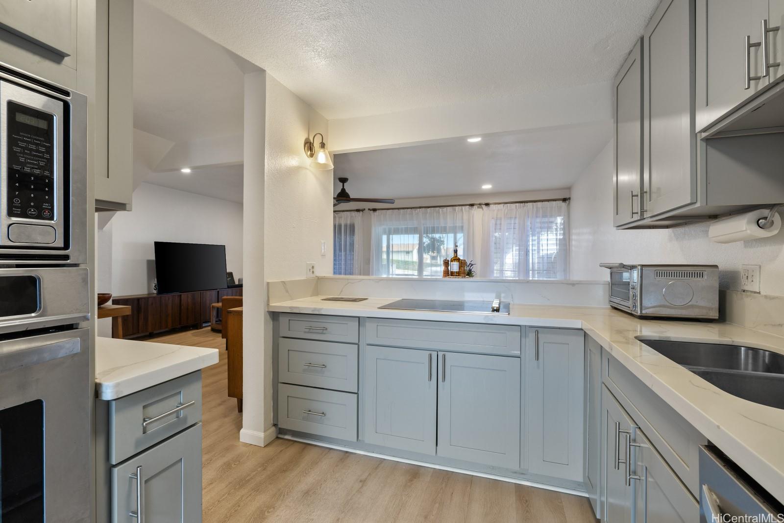 92-1064 PALAHIA Street  Unit 9