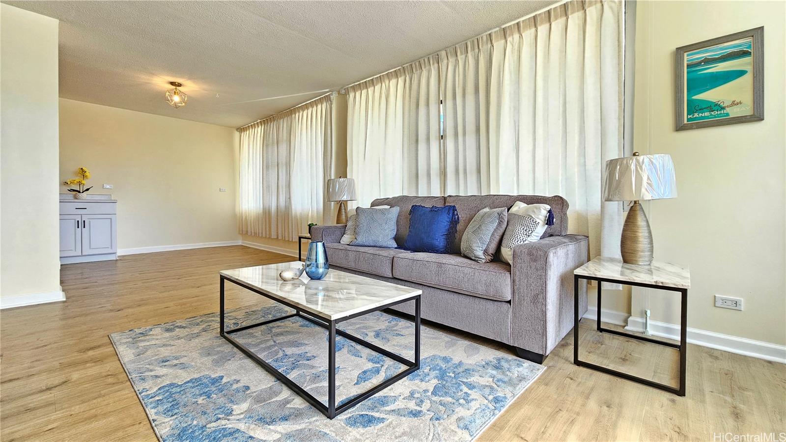 2825 S King Street  Unit 201