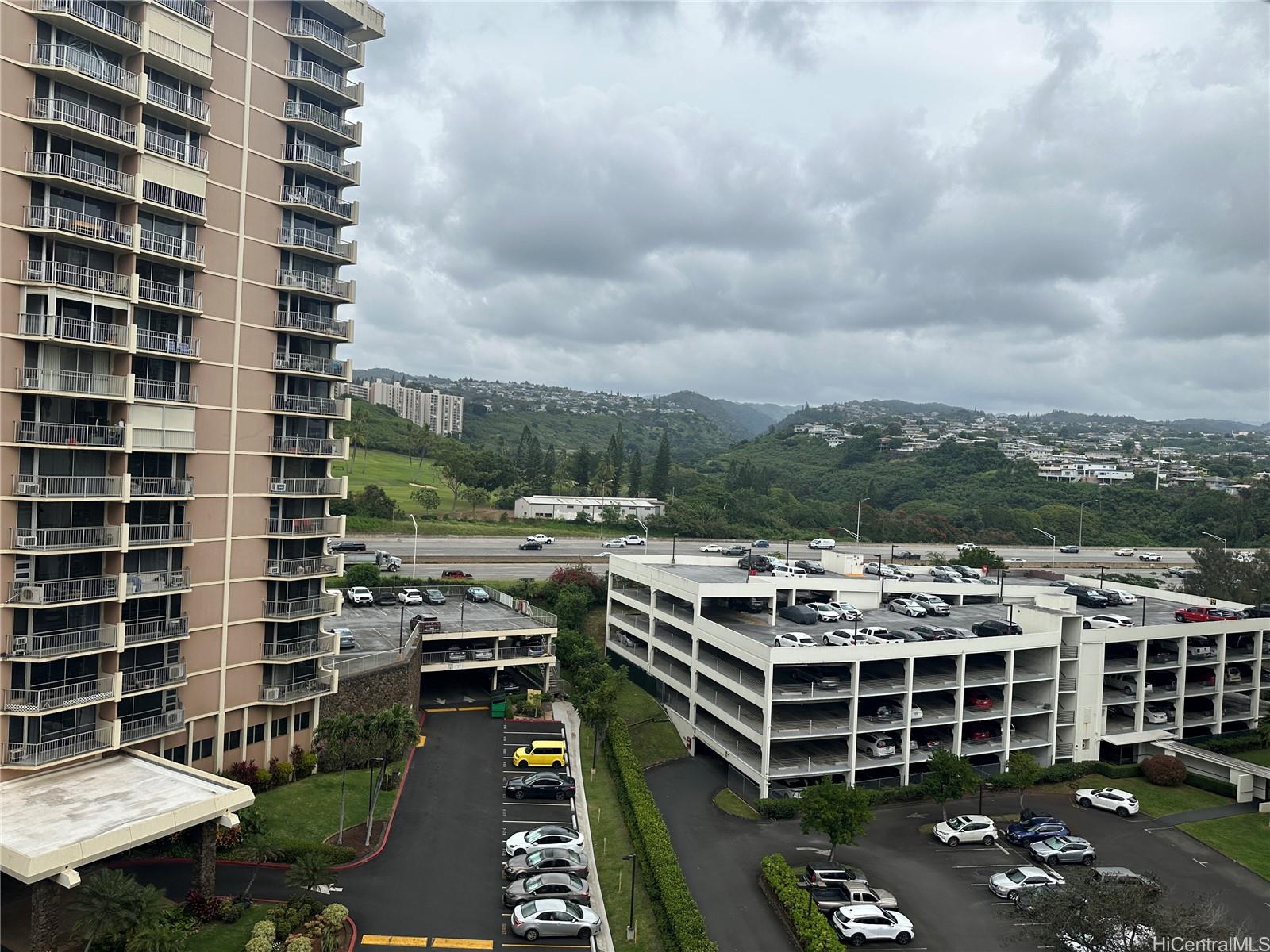 98-487 Koauka Loop  Unit B906