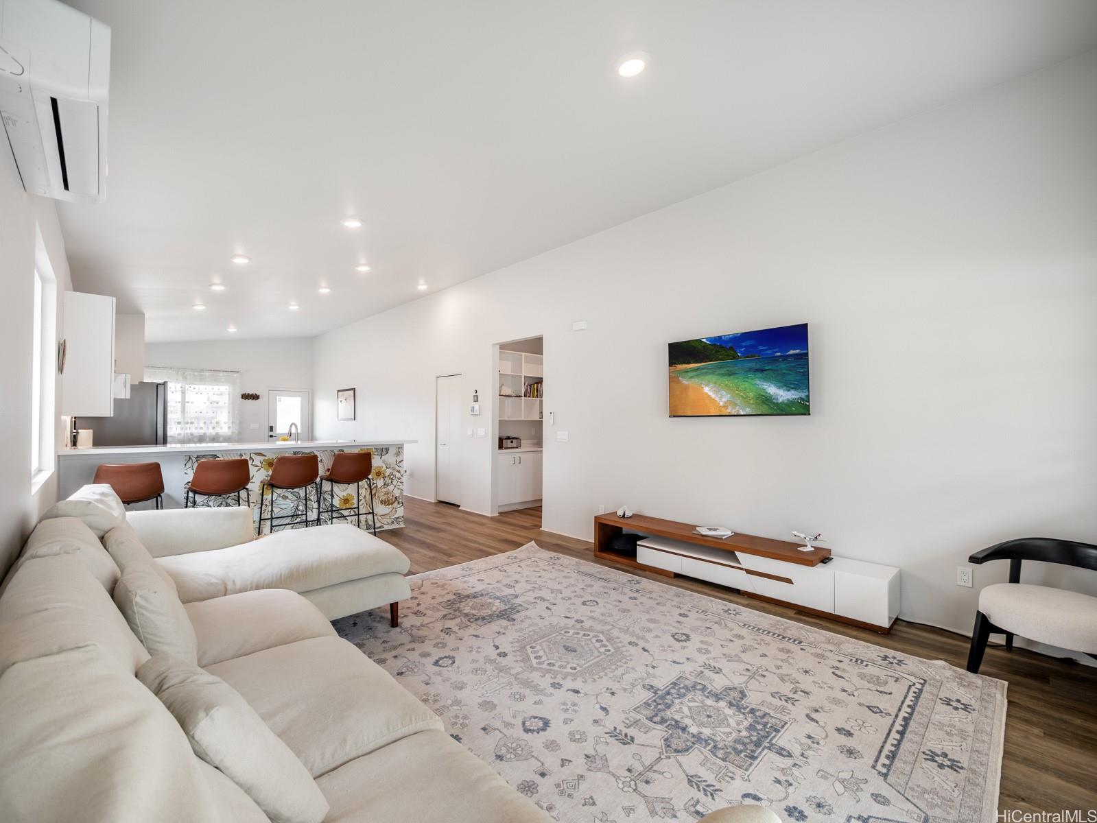 91-4092 Hikuha Street