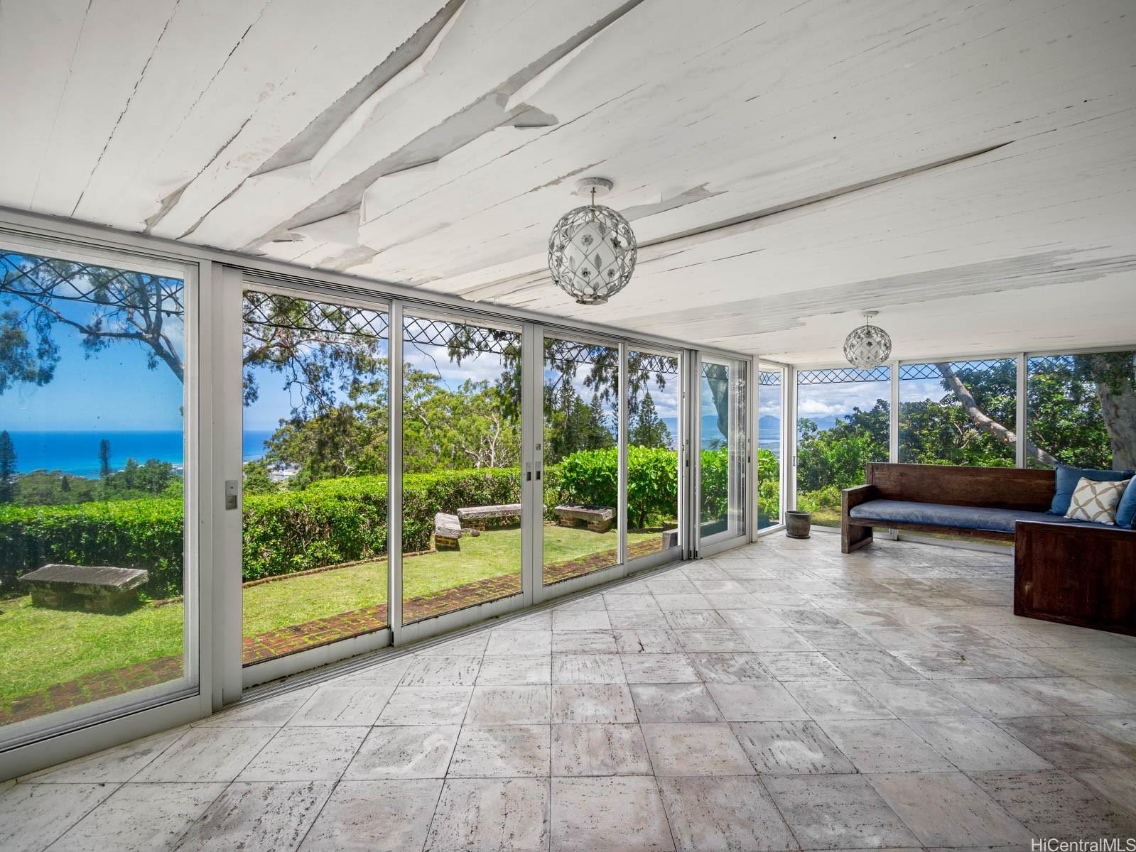 3330 Tantalus Drive