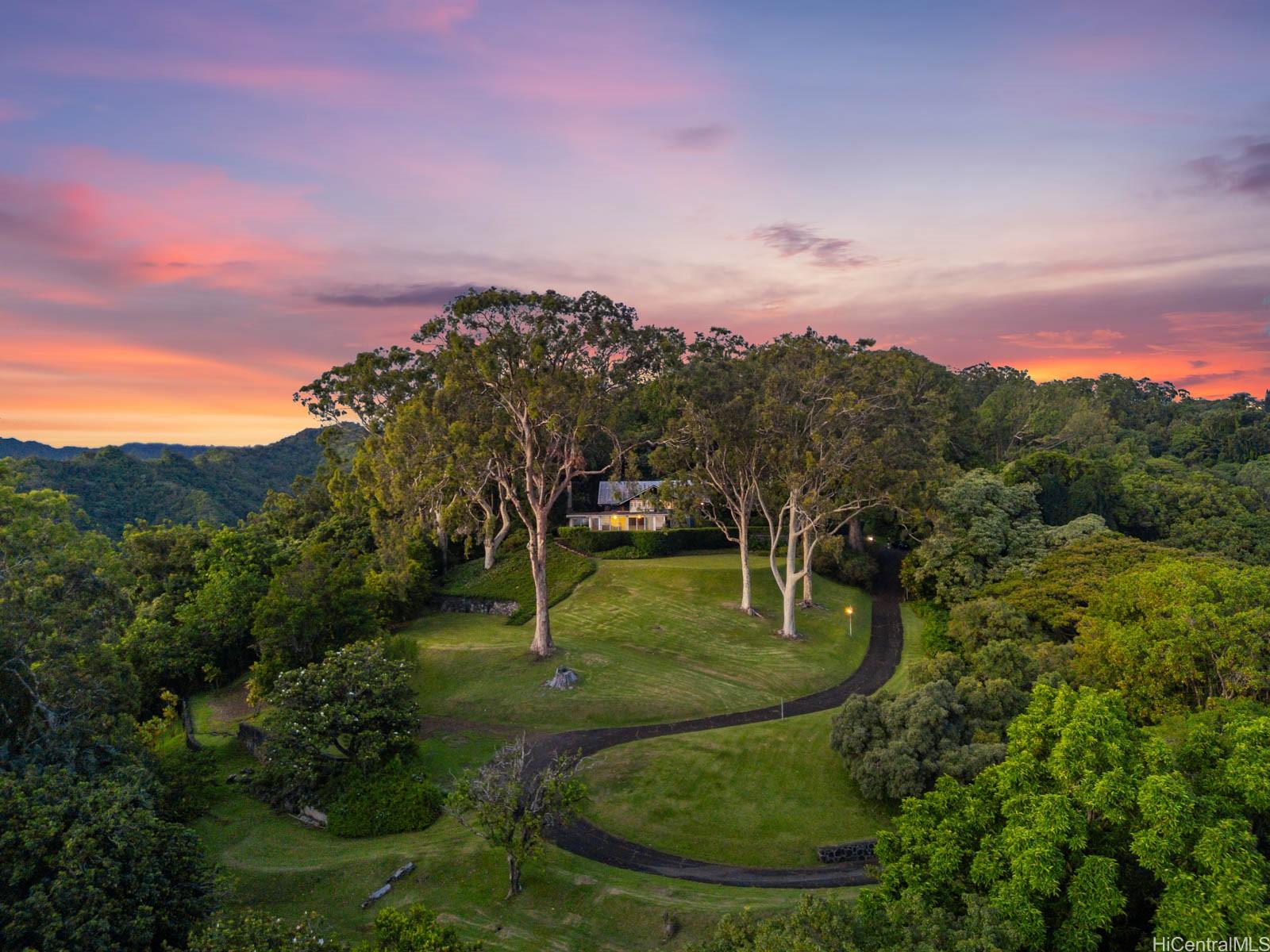 3330 Tantalus Drive