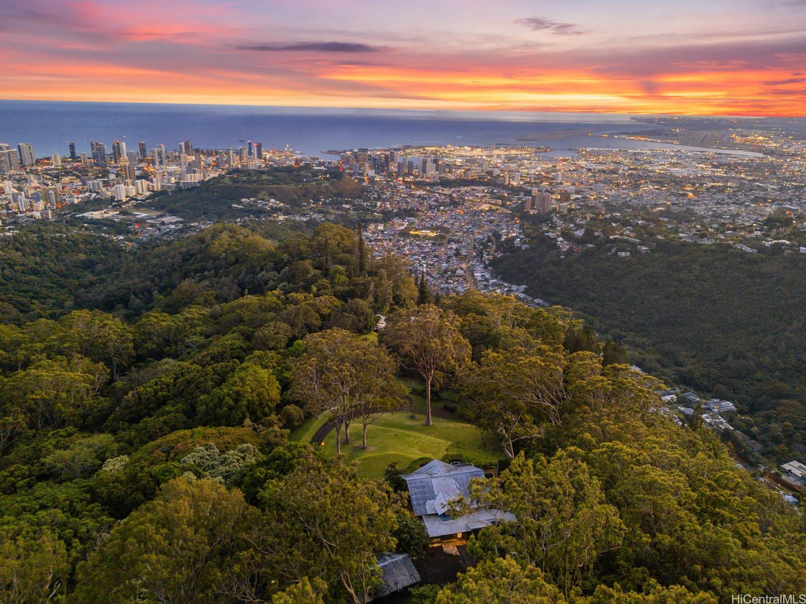 3330 Tantalus Drive 3330 Tantalus Drive