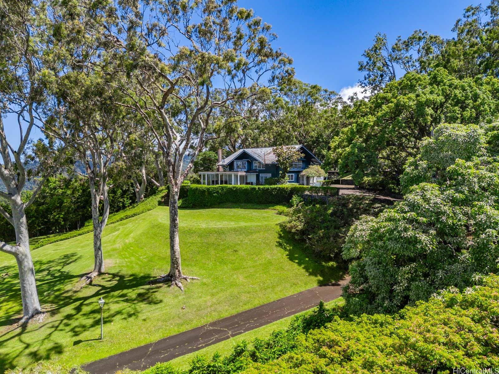 3330 Tantalus Drive