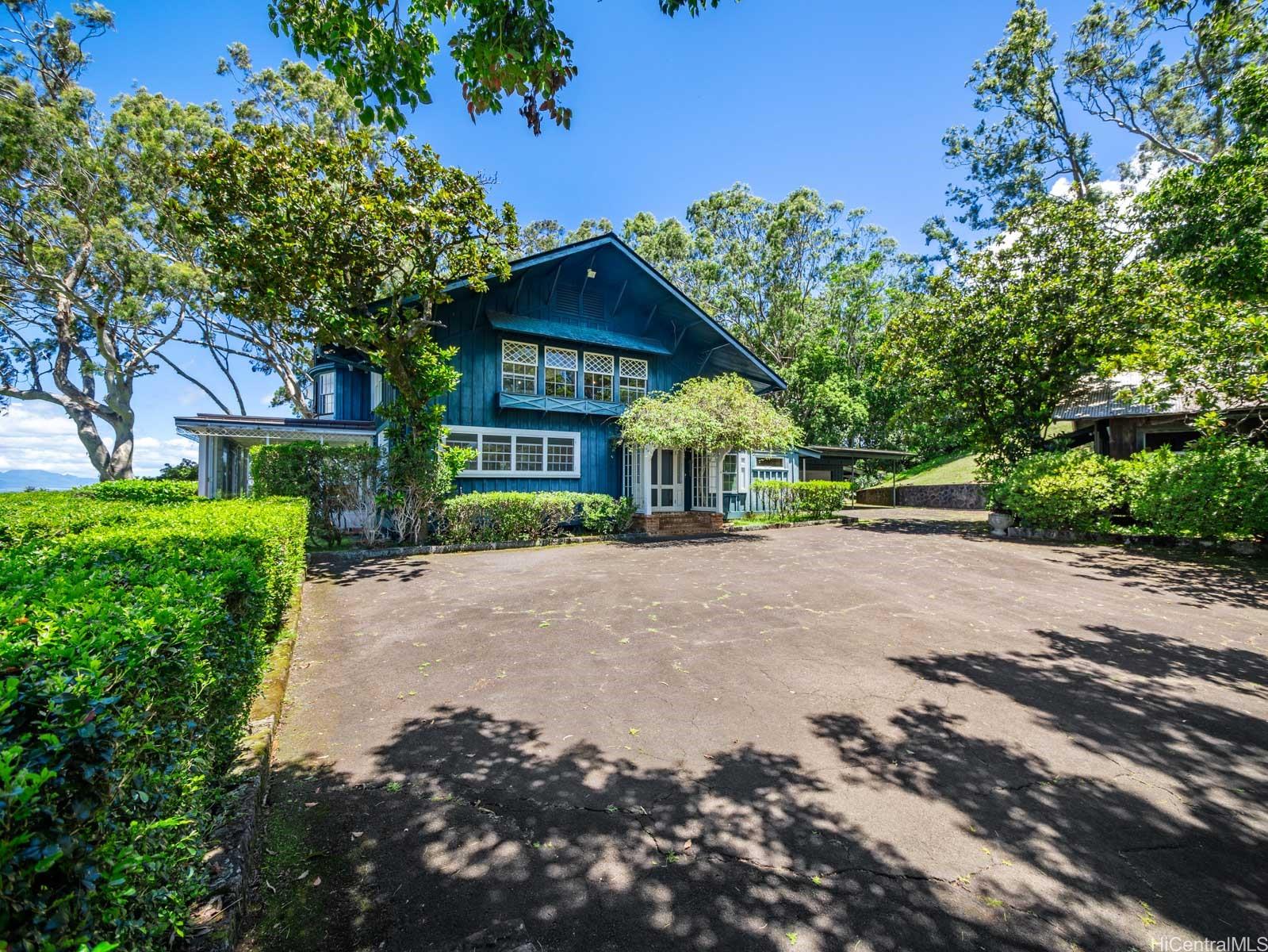 3330 Tantalus Drive