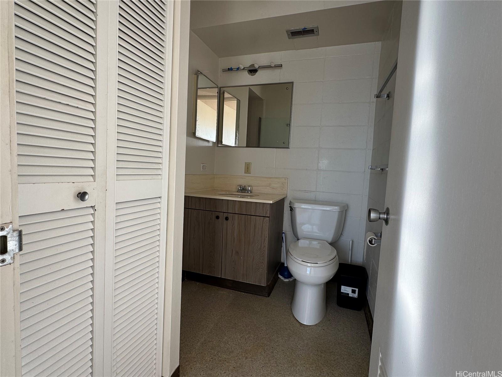 1515 Ward Avenue  Unit 1003