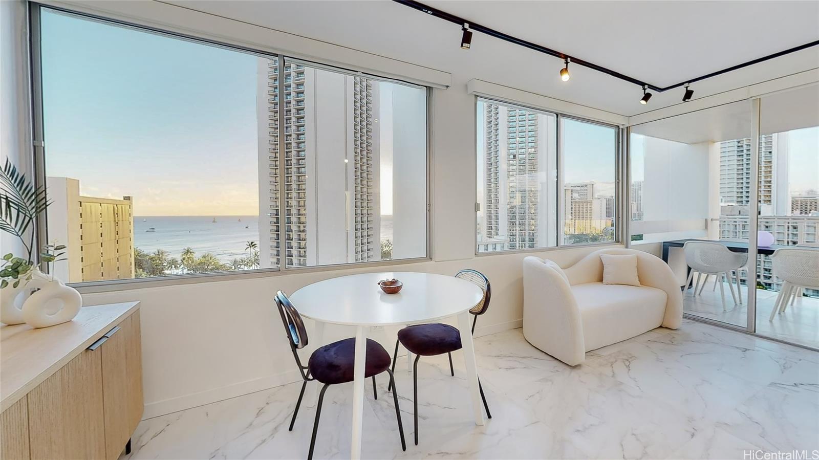 2427 Kuhio Avenue  Unit 1403