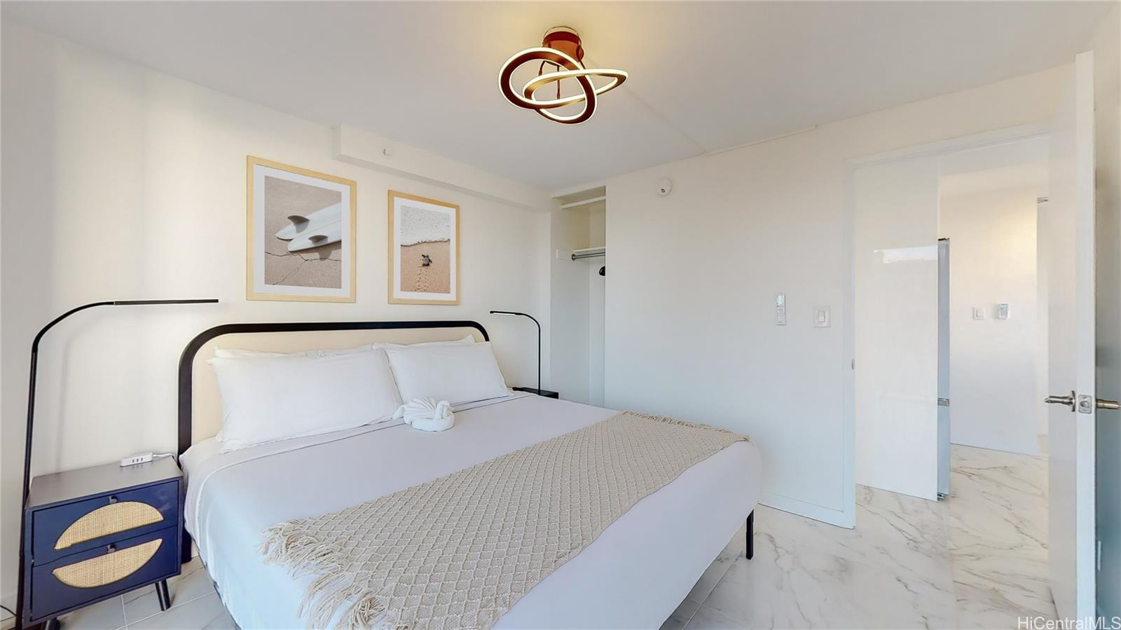 2427 Kuhio Avenue  Unit 1403