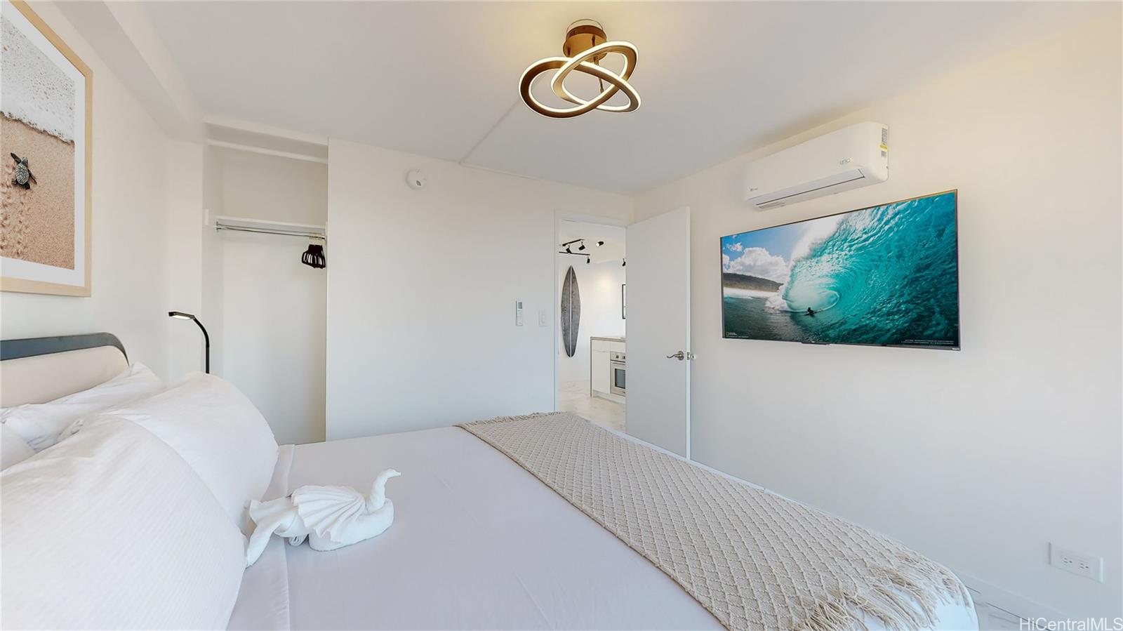 2427 Kuhio Avenue  Unit 1403