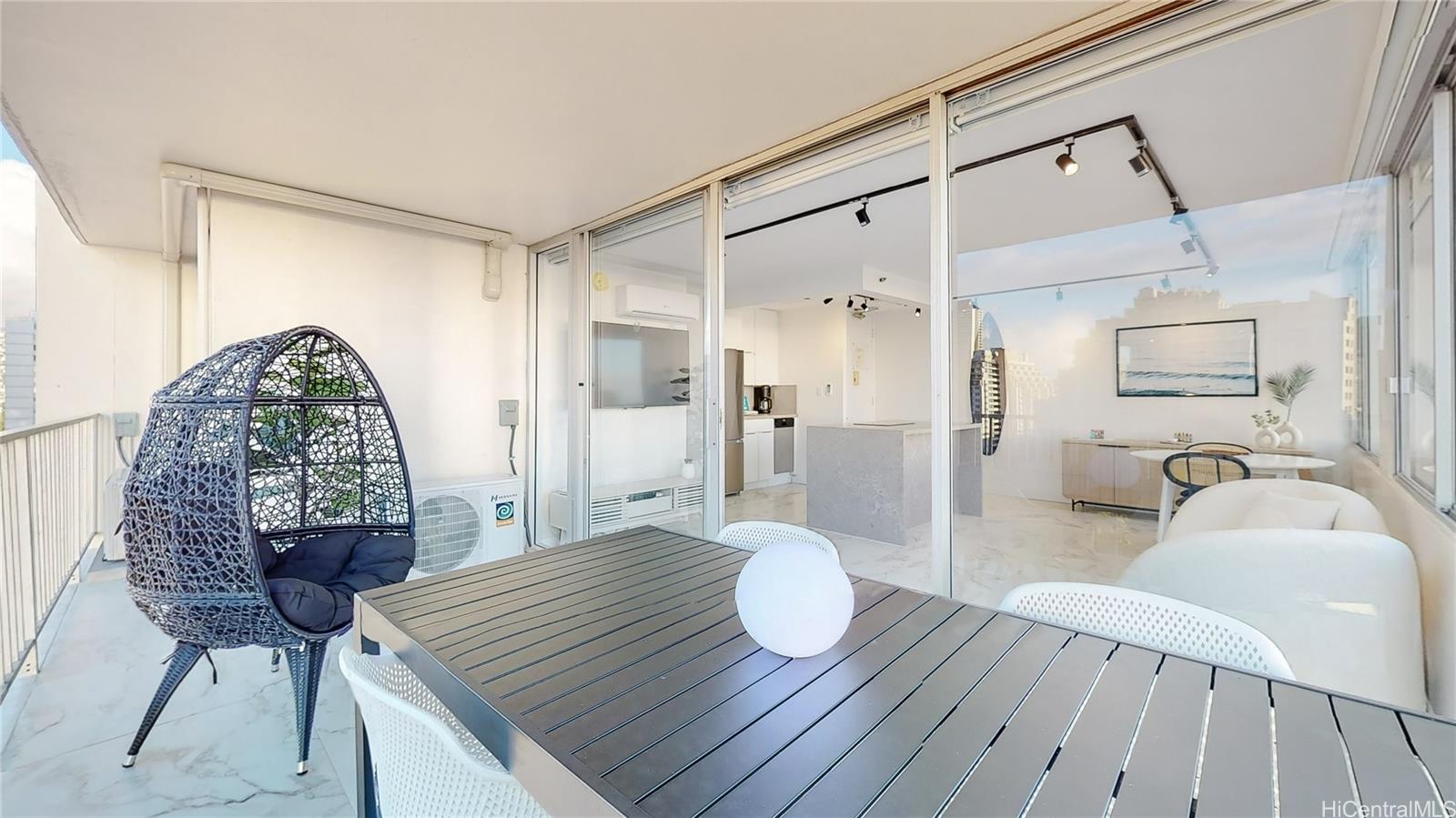 2427 Kuhio Avenue  Unit 1403