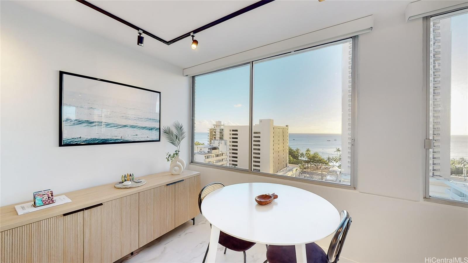 2427 Kuhio Avenue  Unit 1403