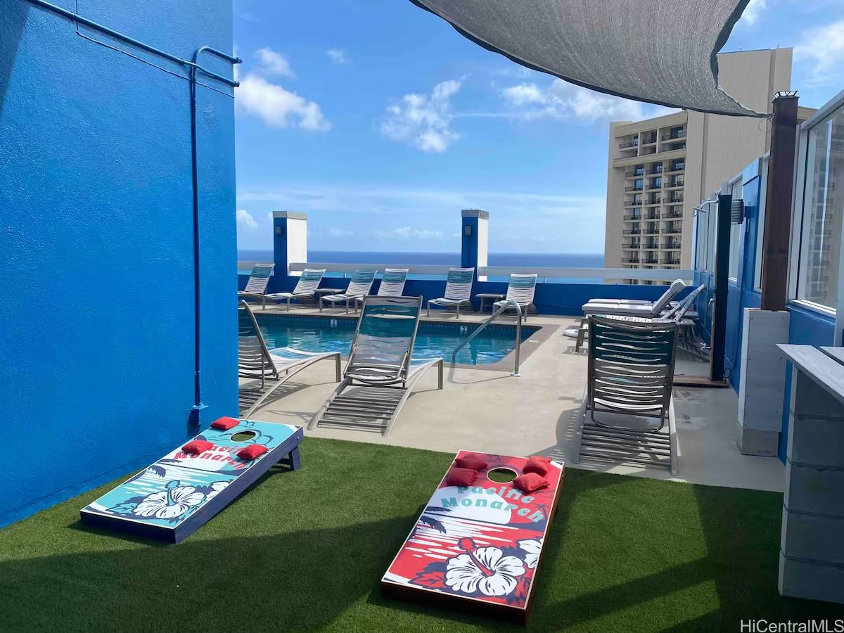 2427 Kuhio Avenue  Unit 1403