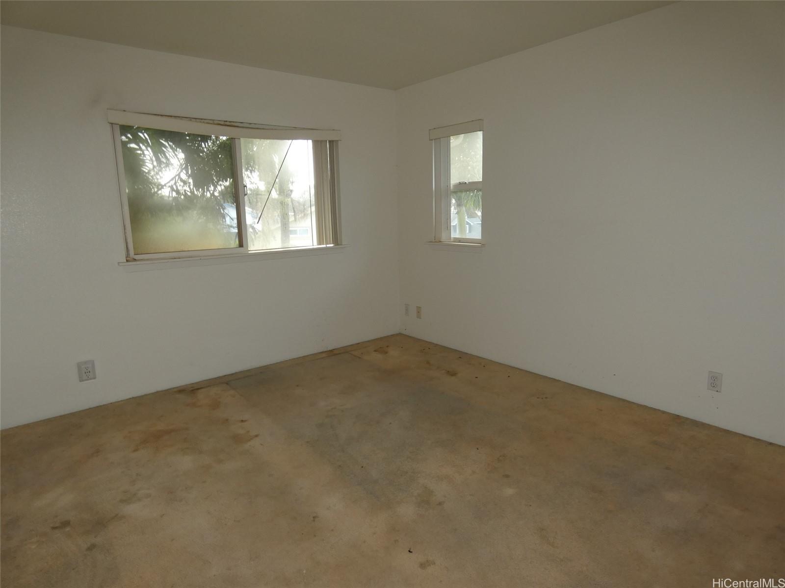 92-7049 Elele Street  Unit 18