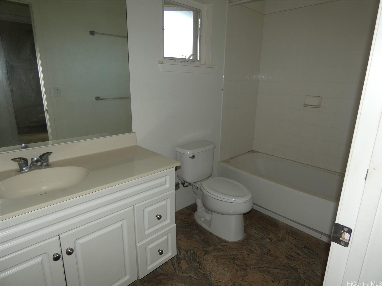 92-7049 Elele Street  Unit 18