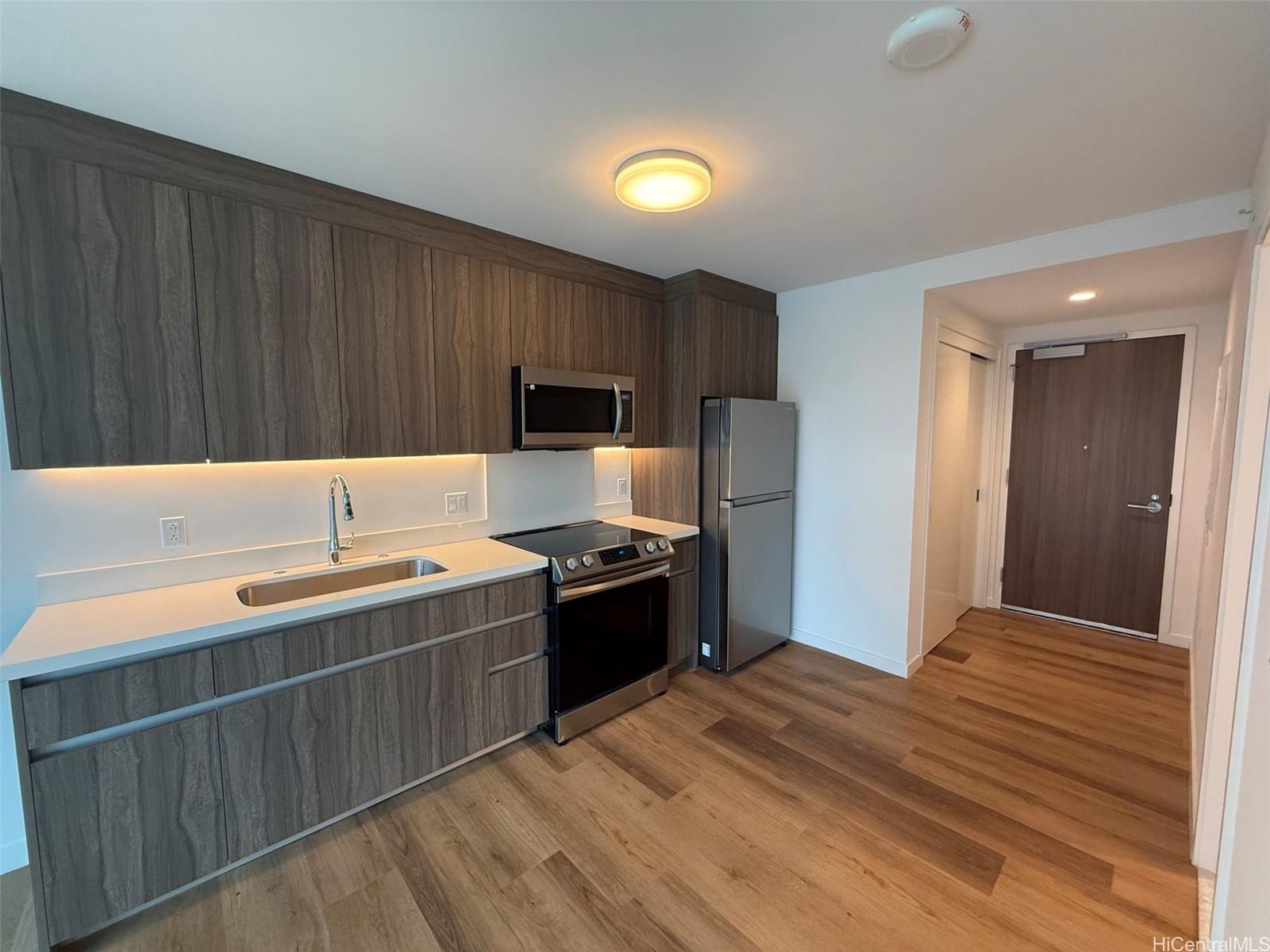 1500 Rycroft Street  Unit 310R