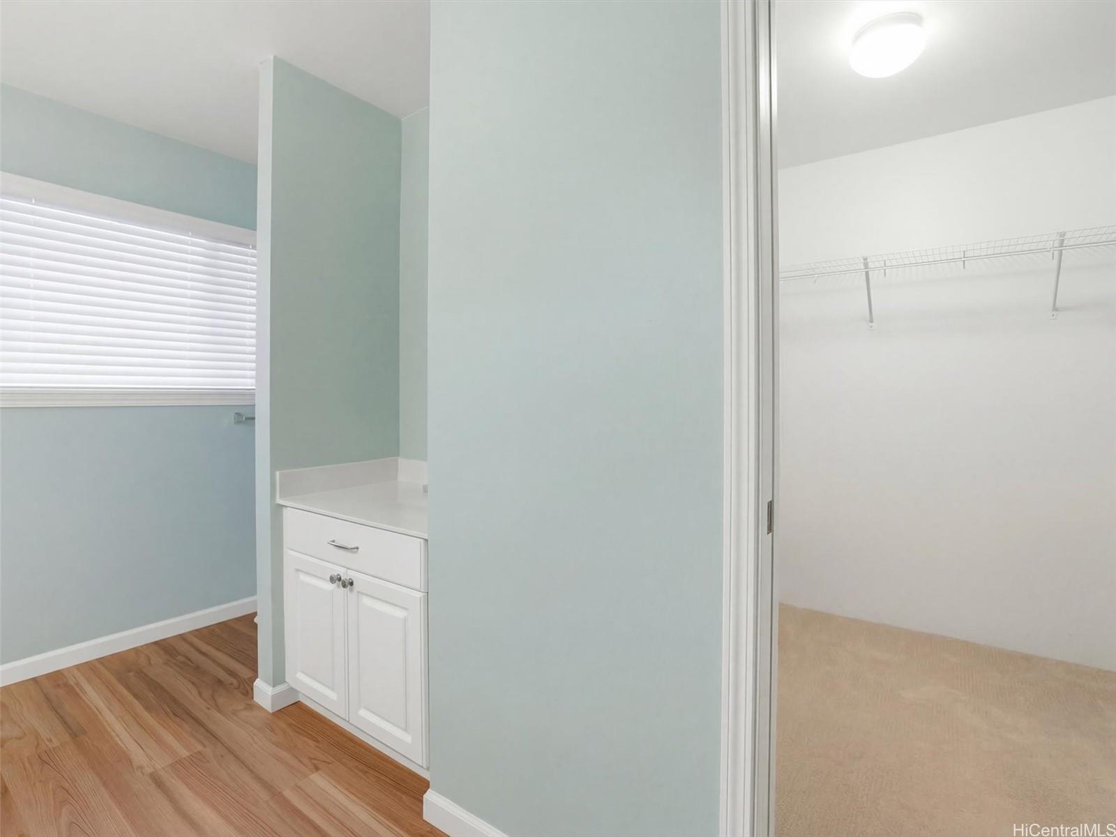 91-6221 Kapolei Parkway  Unit 430