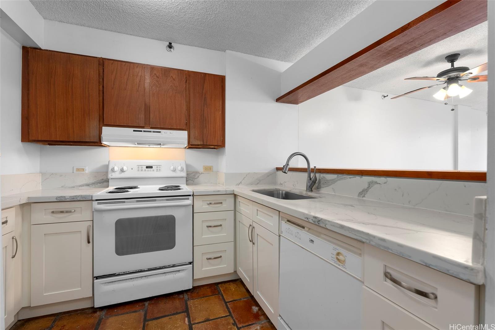 322 Aoloa Street  Unit 309