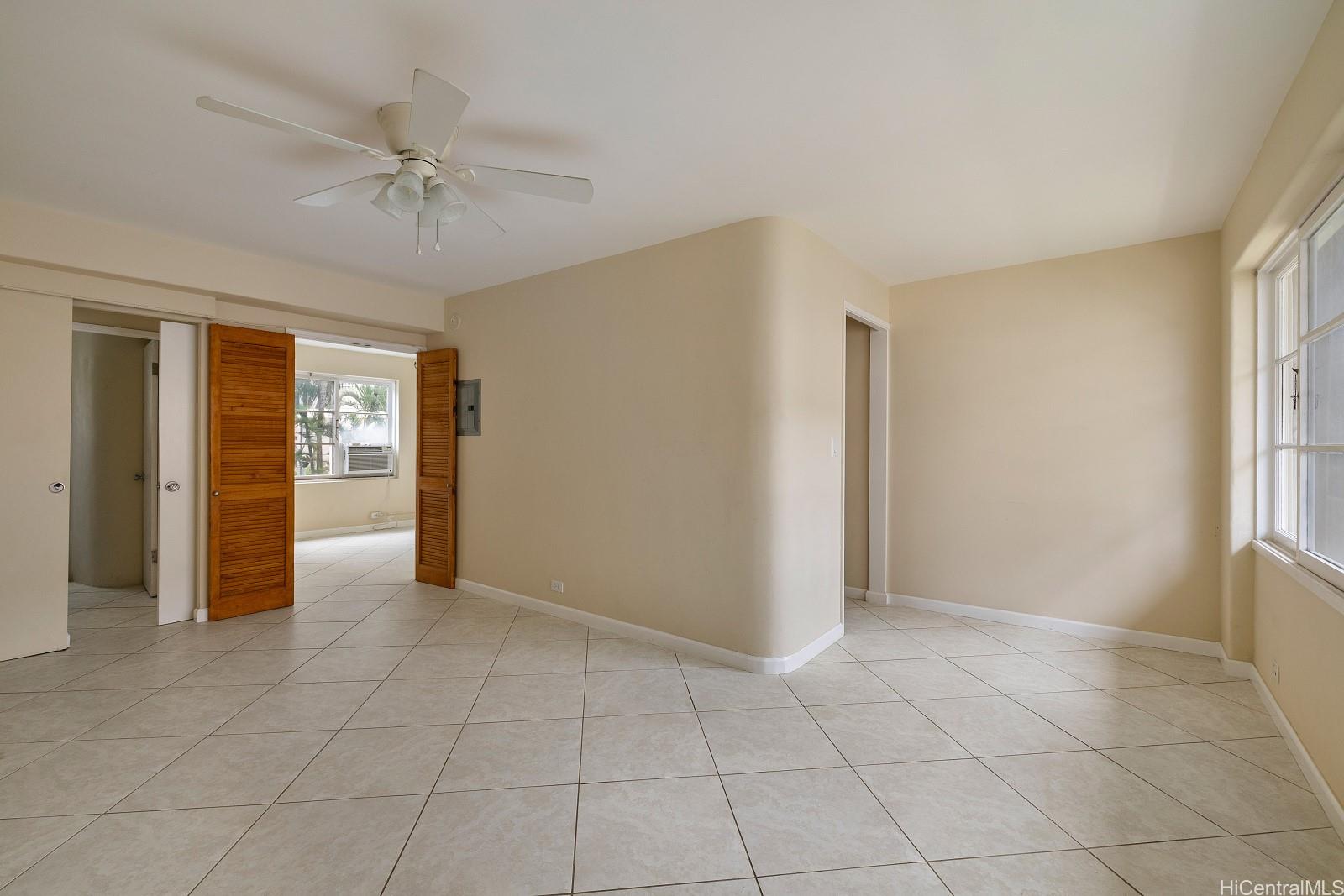 1621 Ala Wai Boulevard 202