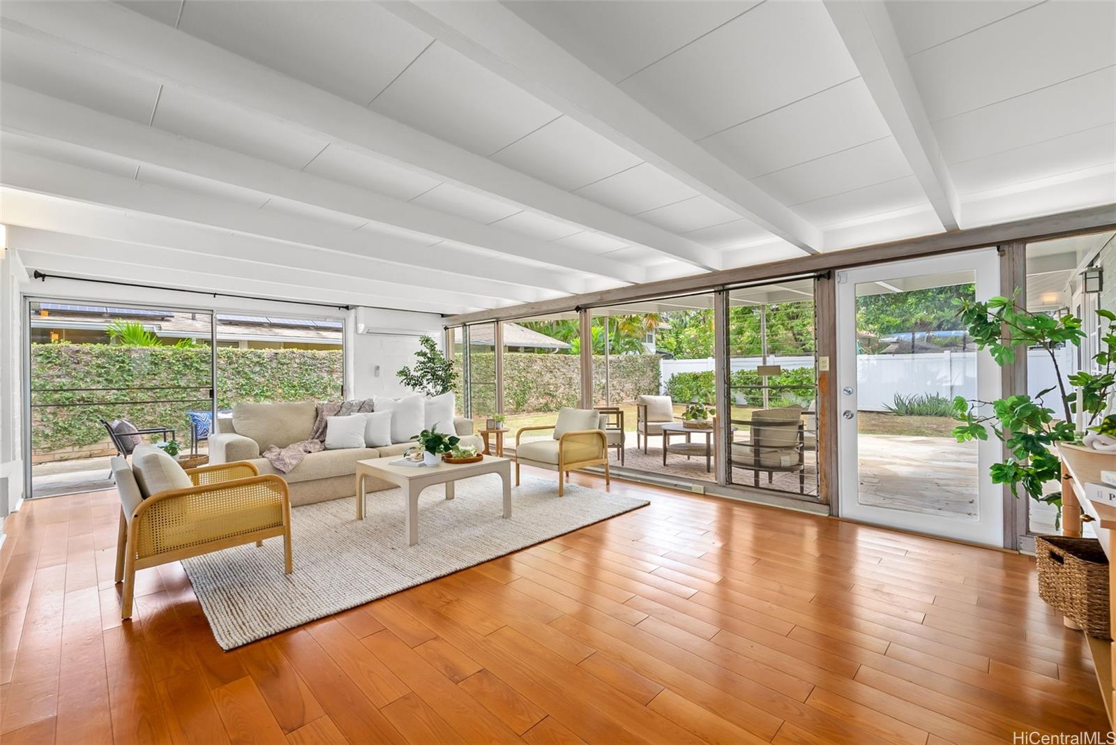 1081 Makaiwa Street