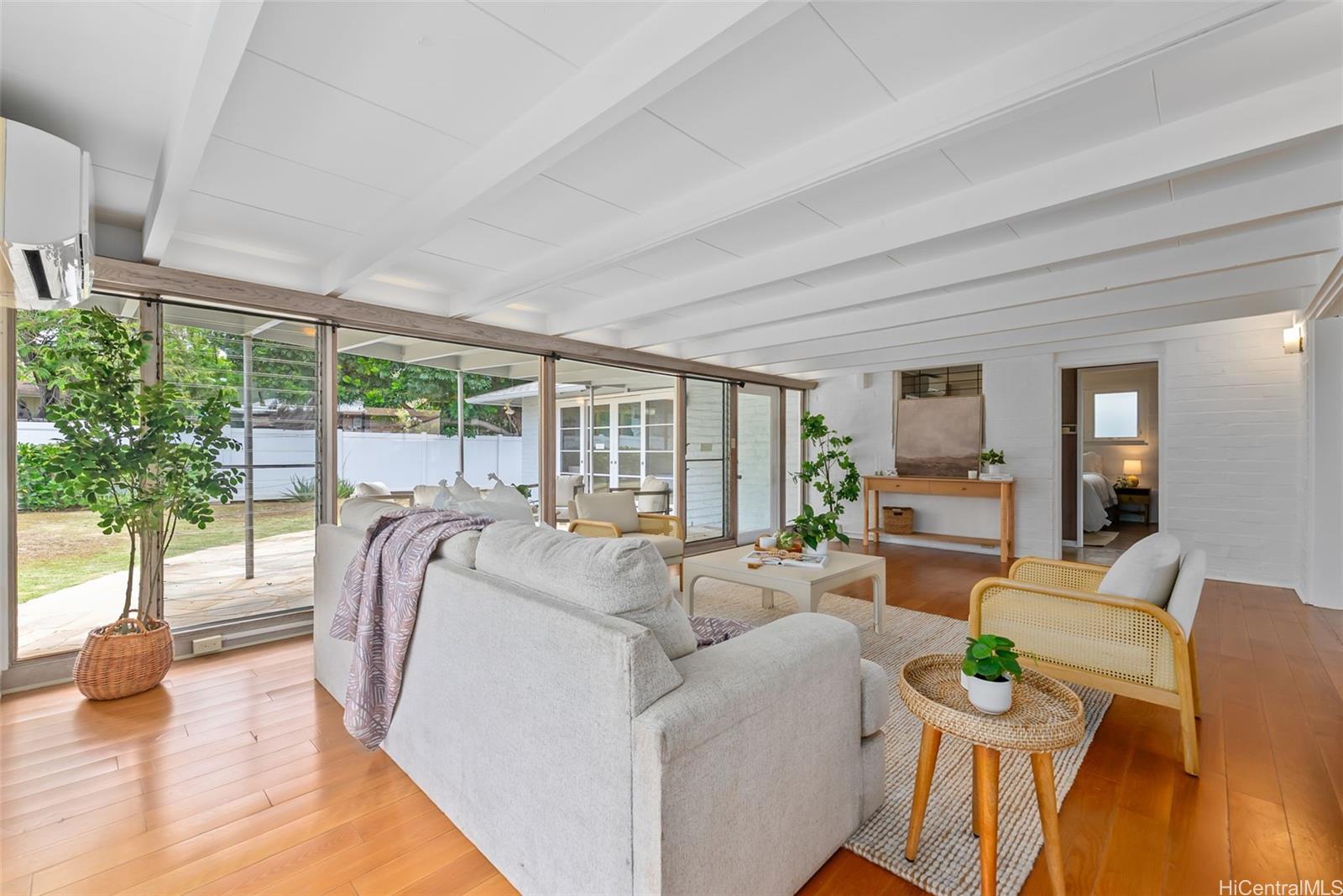 1081 Makaiwa Street