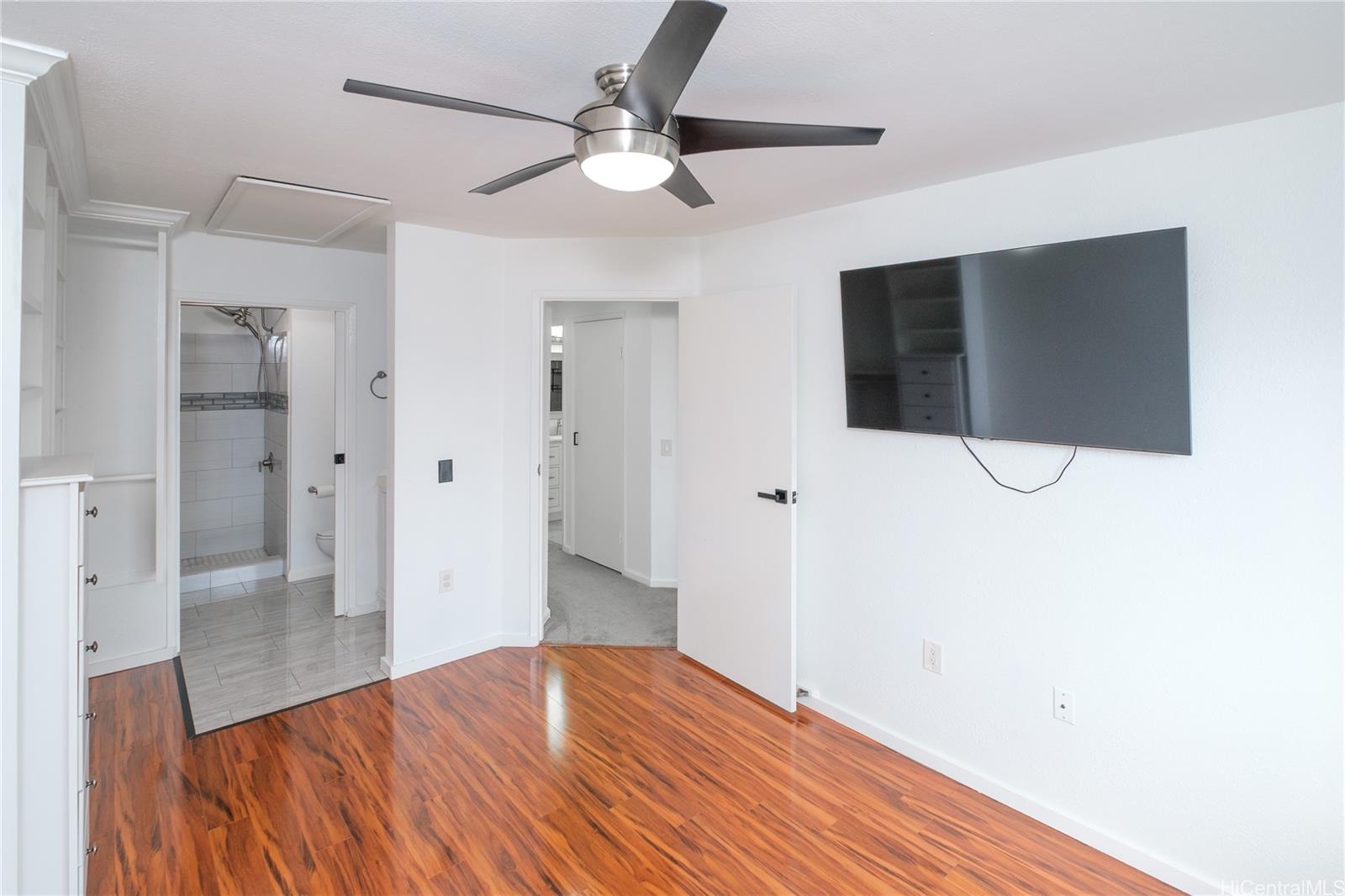 95-1140 Makaikai Street  Unit 18