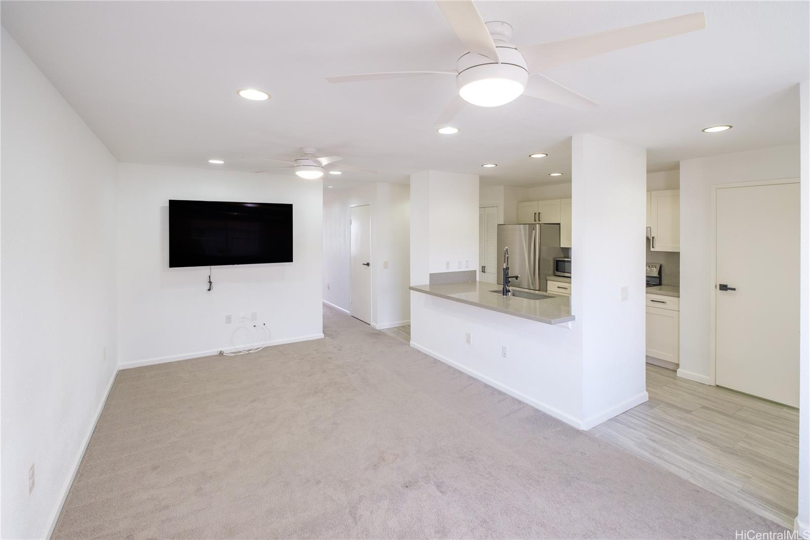 95-1140 Makaikai Street  Unit 18