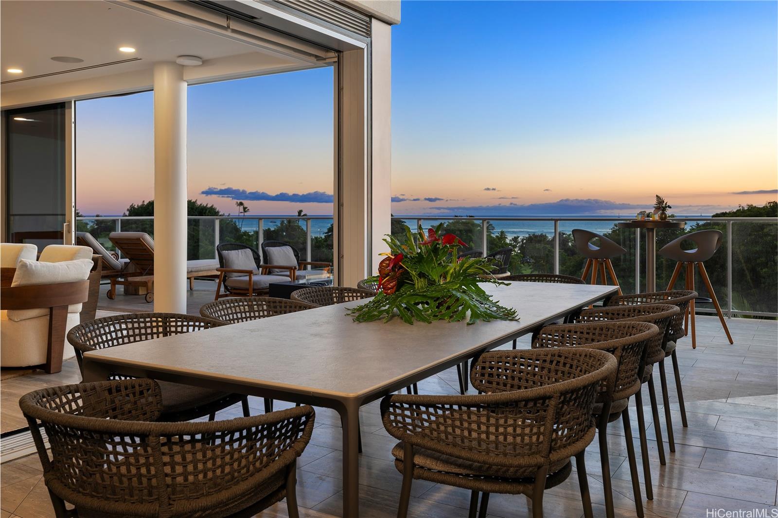 1118 Ala Moana Boulevard  Unit 1